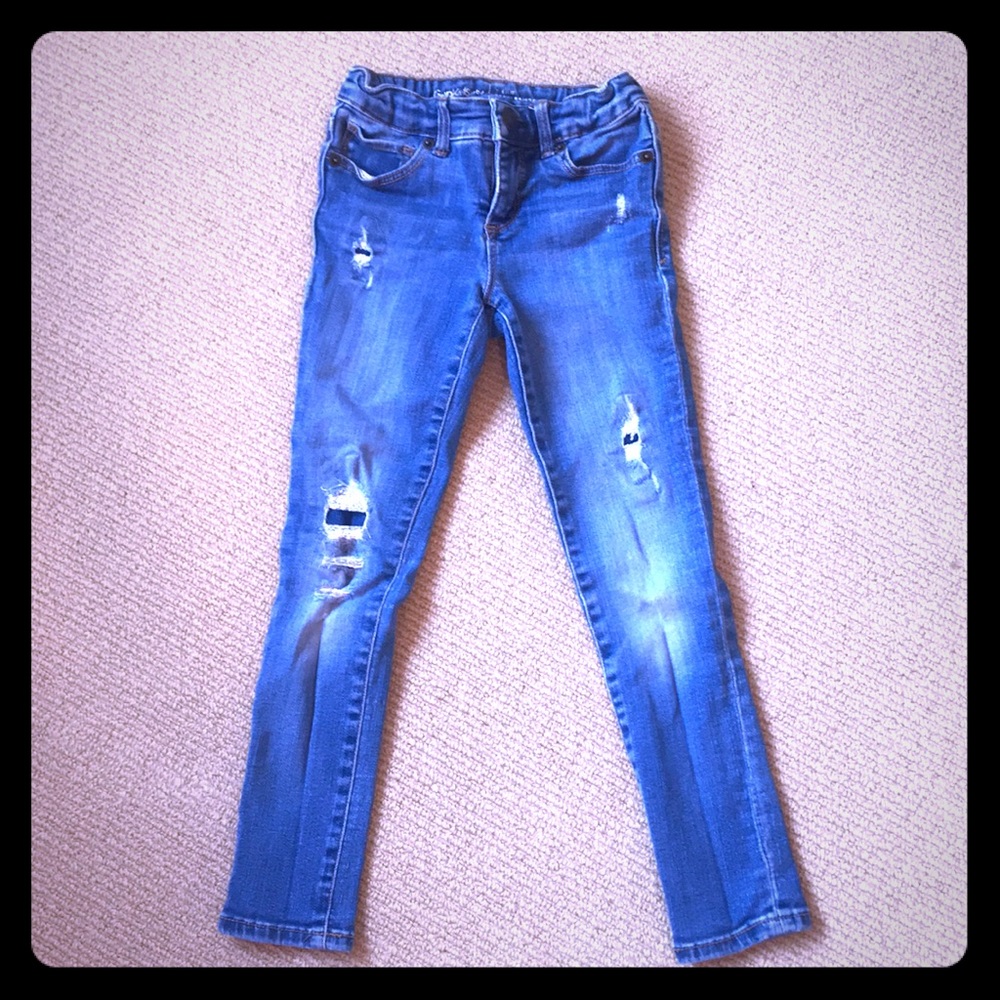 Girls GAP Distressed Skinny Jeans